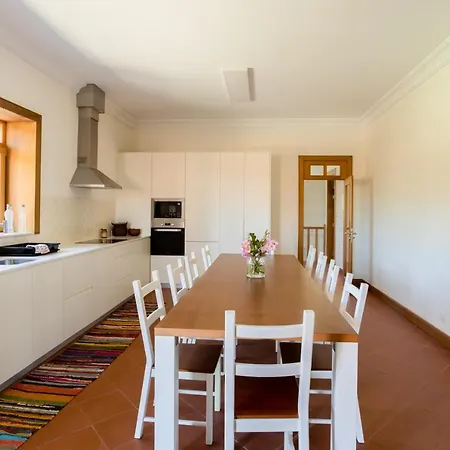 Countryside With Nature & Pool - 'casa Dos Vasconcelos' Inn